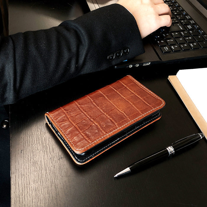 【Leo&Aoi公式ショップ】 arrows We2 F-52E FCG02 M07 A402FC ケース 本革 クロコダイル 型押し 手帳型ケース f52e アローズ ウィー スマホケース