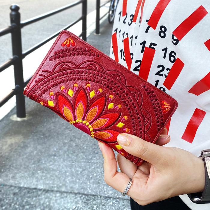 【Leo&Aoi公式ショップ】 エスニック刺繍 スマホケース 手帳型ケース 100機種以上対応