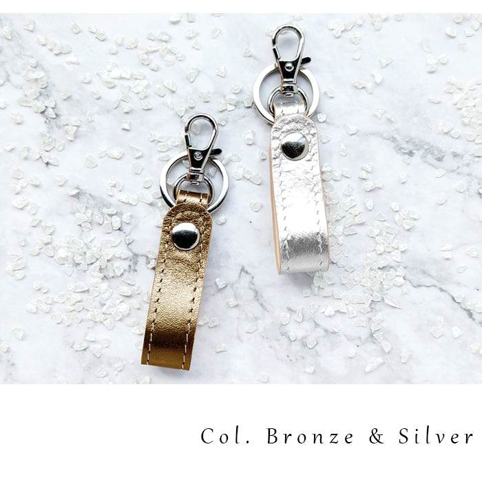 【Leo&Aoi公式ショップ】 メタリック 本革 キーリング スナップボタン キーホルダー バッグチャーム キーフック