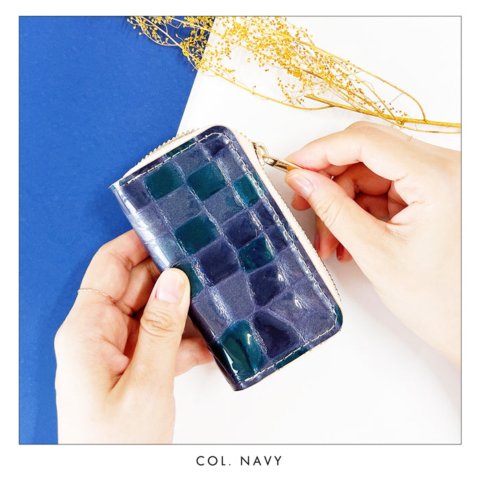 【Leo&Aoi公式ショップ】 牛革 ちょっと上品な ステンドグラス ラウンド型キーケース 4連 本革 レディース スマートキー レザー 鍵入れ 鍵 カギ 収納 スリム コンパクト キーホルダー キーケース エナメル加工 日本製 【安心の返品保証付き】