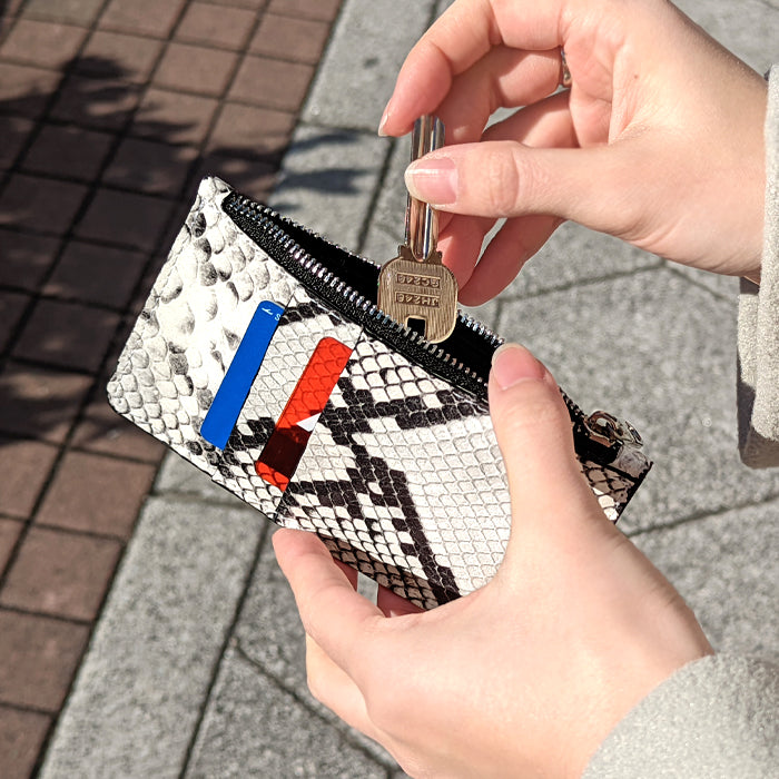 【Leo&Aoi公式ショップ】 ダイヤモンドパイソン スリムウォレット コインケース 本革 薄型 財布 小銭入れ カード入れ ミニ財布 お札入れ 小型財布 マルチケース フラグメントケース コンパクト コンパクトウォレット 革 高級 山羊革 ヘビ柄 アニマル柄 レザー ケース セカンド財布 キュッシュレス 【安心の返品保証付き】