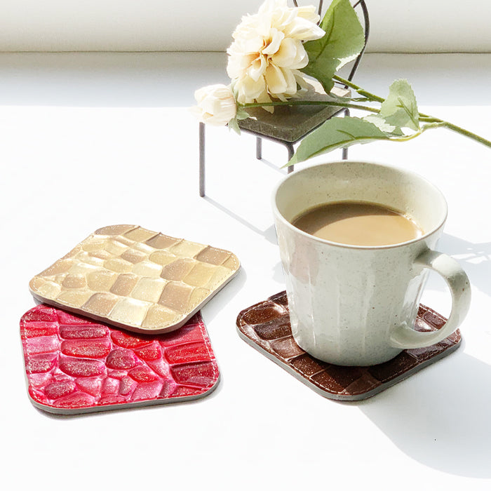 【Leo&Aoi公式ショップ】 2nd ステンドグラス コースター 本革 4枚セット テーブルウェア カフェ おしゃれ キッチン 雑貨 食器 ハンドメイド 革 上品 かわいい お洒落 高級 エナメル 【安心の返品保証付き】