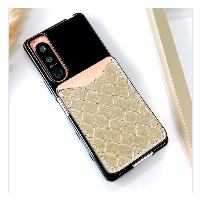 【Leo&Aoi公式ショップ】 メタリック 編み込み風 スマホ カード収納 カードケース 本革 型押し 貼り付け 背面 薄型 カードポケット 背面収納 レザー ポケット カード入れ スリム ICカード 定期入れ シール CARD POCKET レディース メンズ 女性 男性 ゴールド シルバー ブロンズ 【安心の返品保証付き】