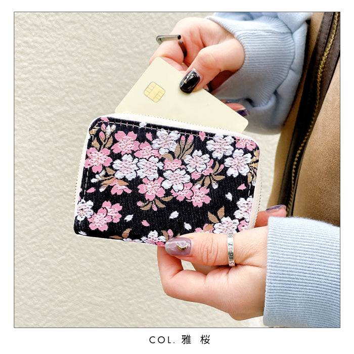 【Leo&Aoi公式ショップ】 西陣織 宵 ミニ財布 財布 金襴 ミニウォレット コンパクト ラウンドファスナー サイフ さいふ ウォレット 小さい財布 カード収納 ラウンド財布 ミニサイフ 和風 和柄 和 豪華 織物 桜 波割付 変わりのし文 ハンドメイド
